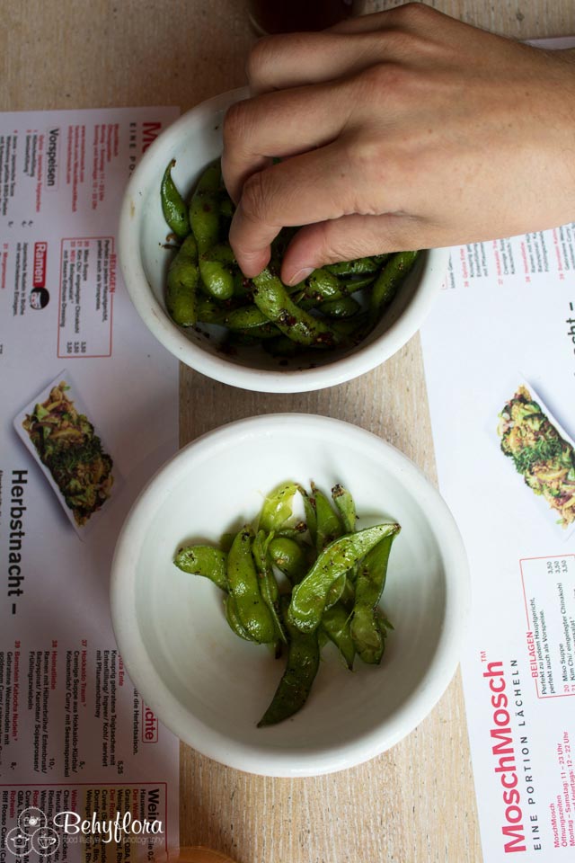 Lecker! Edamame!